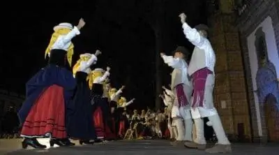 Типичные танцы Гран-Канарии