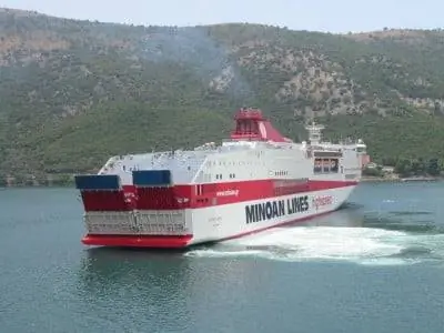 Паром из Италии в Грецию