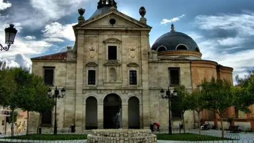 Старый монастырь Энкарнасьон