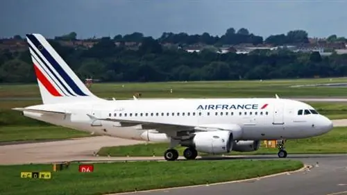 Самолет авиакомпании AirFrance