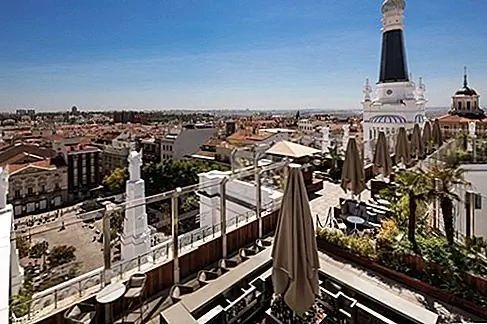 Do: Dine al fresco