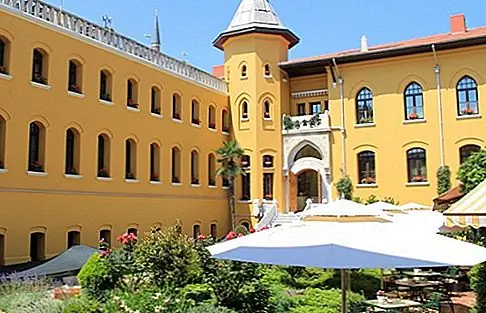 Турецкая политическая тюрьма, Стамбул