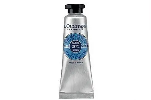 L'Occitane Shea Butter Hand Cream Не каждый день гости могут найти специальный крем для рук, ожидающий их у раковины, поэтому они захотят запастись продуктами L'Occitane, когда они доступны. Один из самых популярных продуктов этого бренда, этот крем завоевал красоту редакторов и гостей отеля.