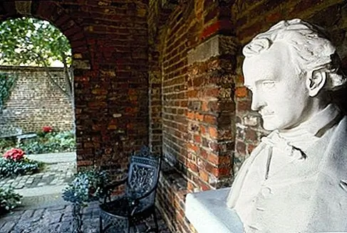 Ворон Треккинг: Эдгар Аллан По, Ричмонд, Вирджиния
