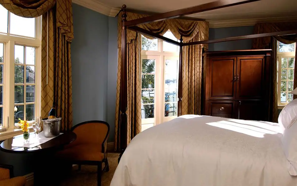 River-Inn-оф-Харбор-Таун-Мемфис-Теннесси-WBHOTELS0606