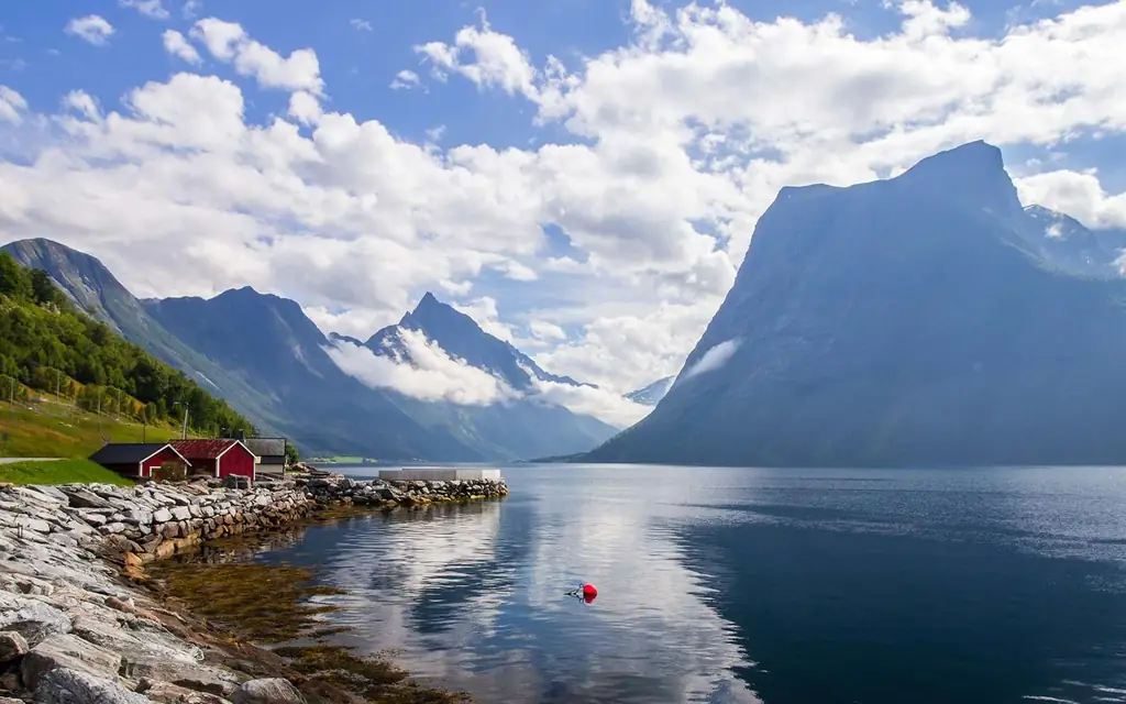 hjorundfjord-норвегия-WINTERBUCKETLIST0418