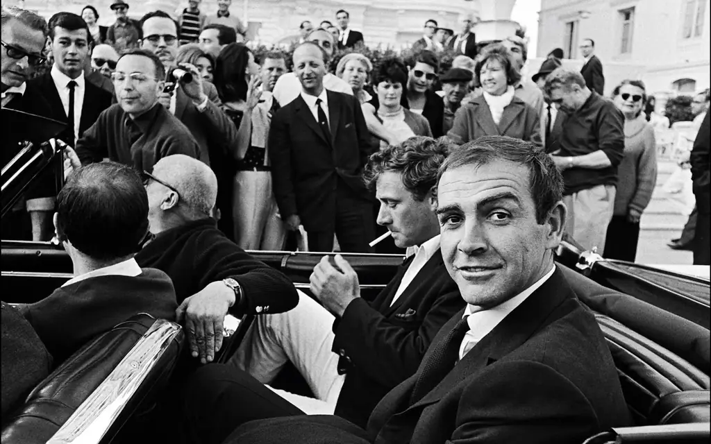 Sean-Коннери-автомобиль 1965-VINTAGECANNES0517