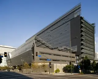 caltran-buildings-200902-ss