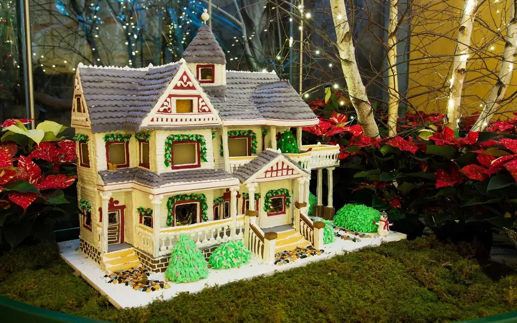 Кливленде ботанический сад-послесвечению-GINGERBREAD1216