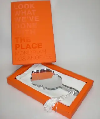 Мини-бар отеля Strangest Hotel