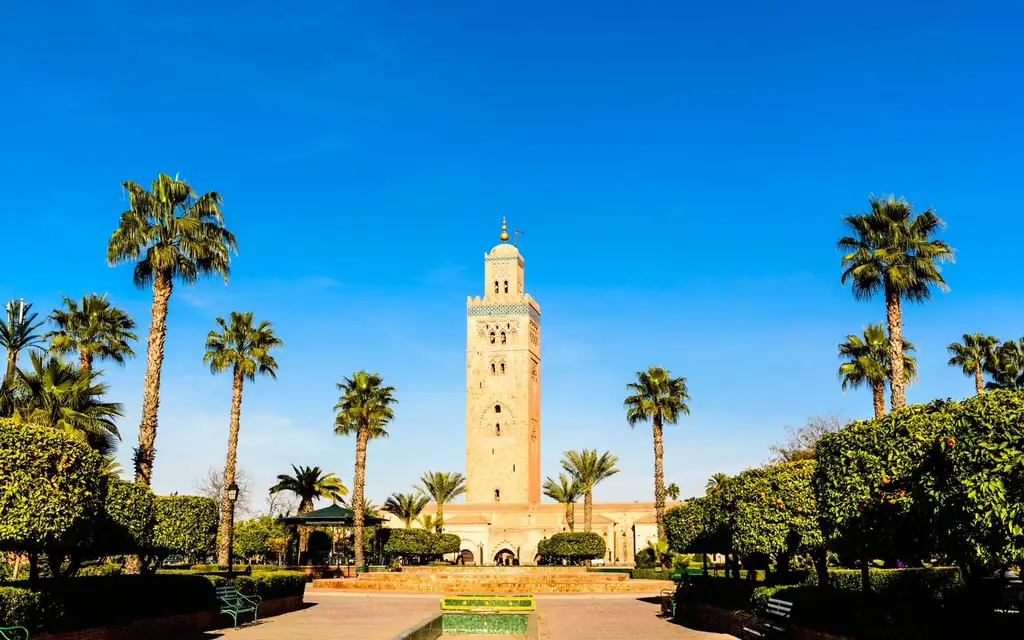 погода-синий-небо-марракеш-MARRAKECHNOW1117
