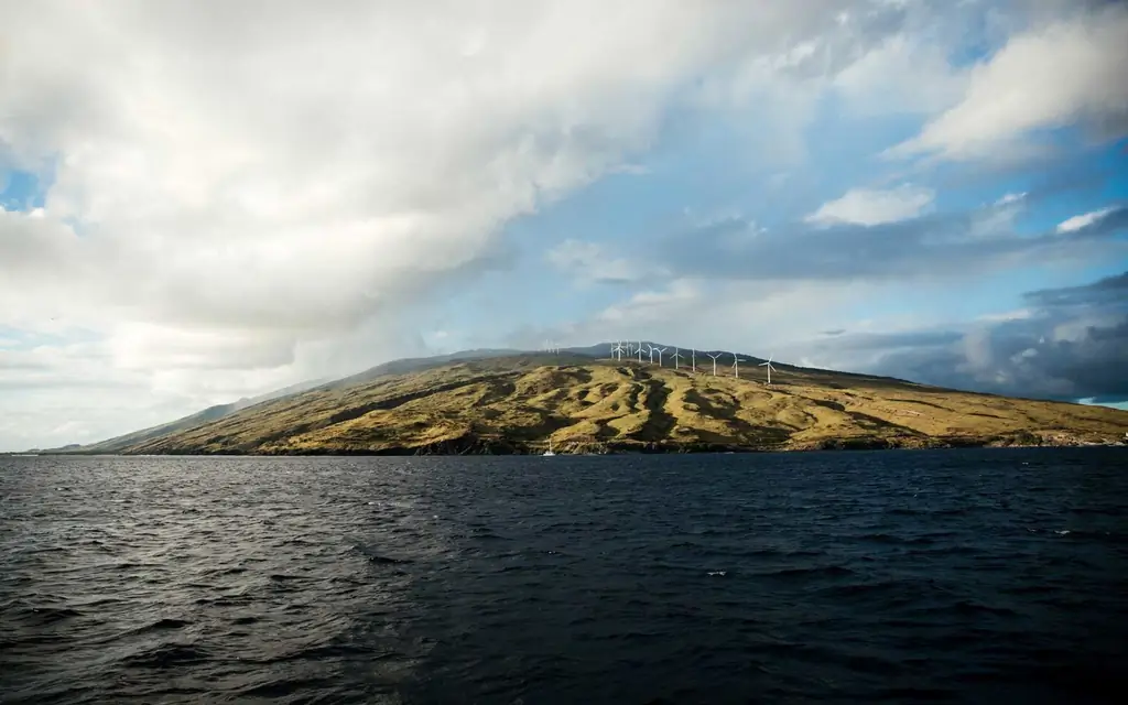 Maui-береговые-ветровые турбины-MAUI0919