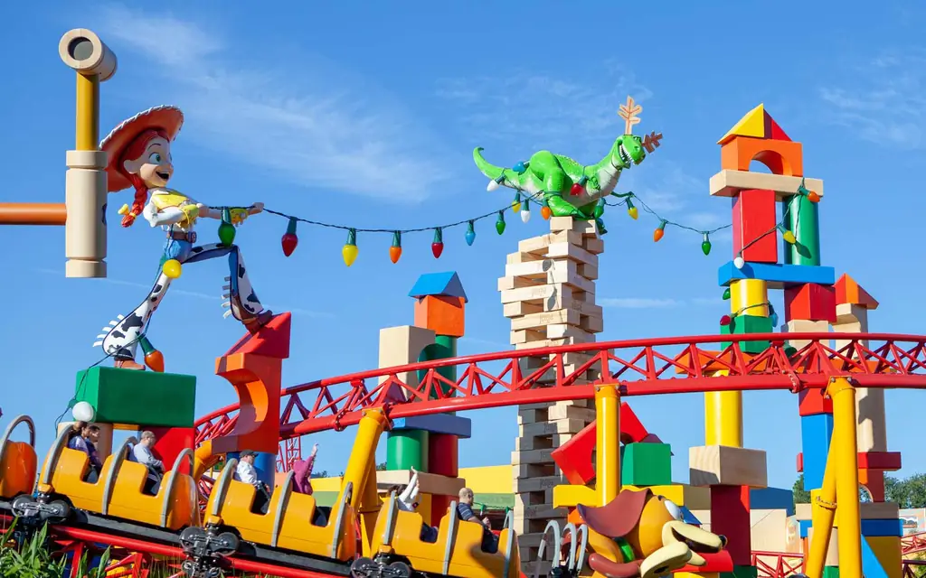Toy Story Land во время курортного сезона - Disney Magic в лучшем виде