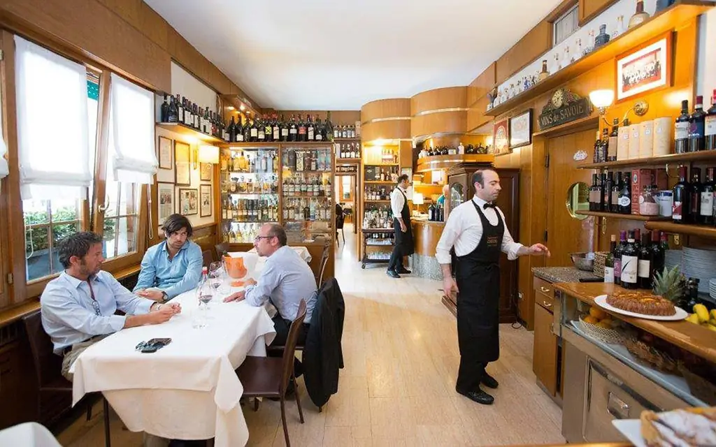 Ristorante-Кокки-пармской-италия-PARMA0617