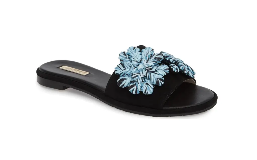 Louise-е-CIE-черно-цветочницы сандалии-NORDSTROMSALESUMMERACC0218