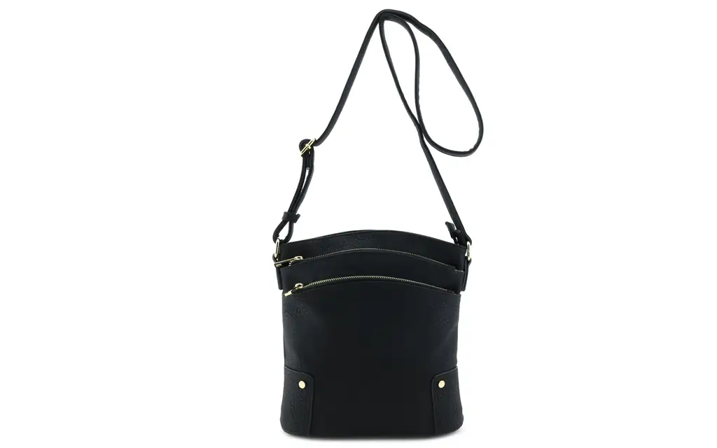 Это $ 24 Cross-body является ключом к сохранению вашей сумке организовано - и он имеет 1200 отзывов, чтобы доказать это