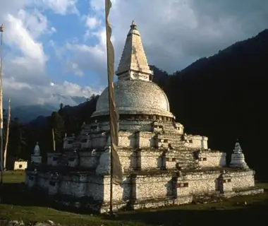 moutain temples of Bhutan