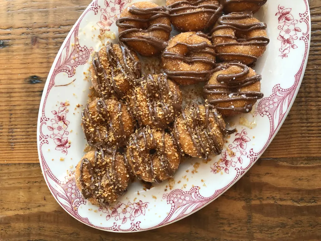 Снеллы-пипсы-портланд-орегон-DONUTS0919 Снеллы-пипсы-портланд-орегон-DONUTS0919