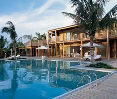 Bruce Willis, The Residence, Turks andCaicos