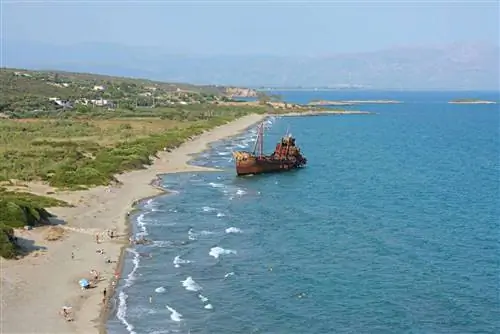 Знаменитое кораблекрушение Димитрия возле Гифио.