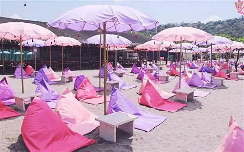 Надувной остров Розовый пляж