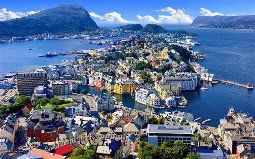 Деревня Олесунн, Норвегия