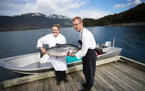 Кулинарная школа Tutka Bay Lodge