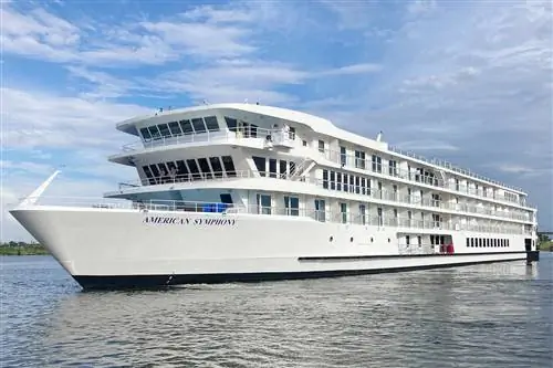 Внешний вид речного круизного лайнера American Symphony компании American Cruise Lines