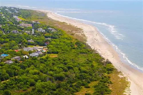 Вид на остров Салливана с вертолета.