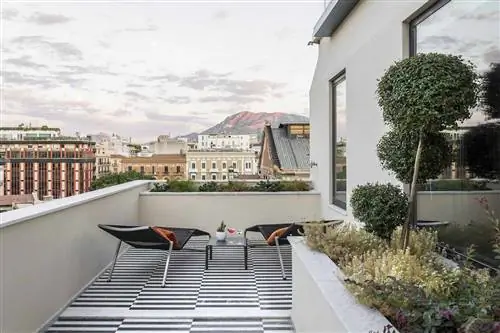 Отель Плаза Опера