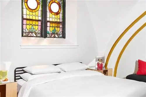 Отель Deacon в Филадельфии в старой церкви