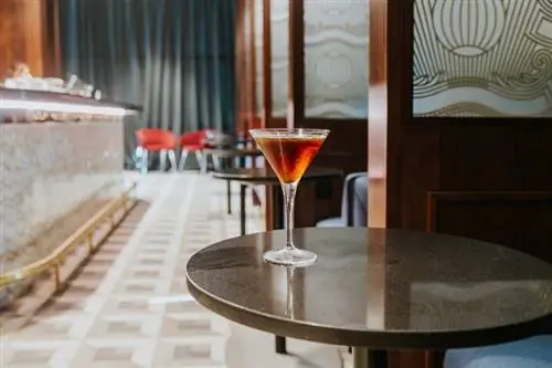 Говорите спокойно в зале ожидания JFK