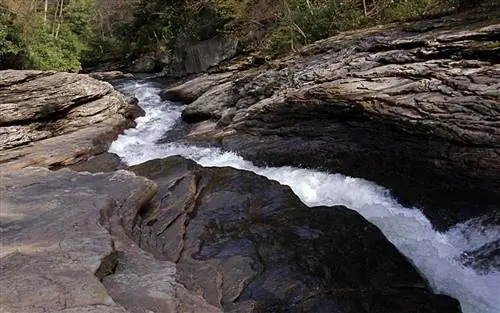 Отверстие для купания Meadow Run Natural Waterslide в Огайопиле, Пенсильвания