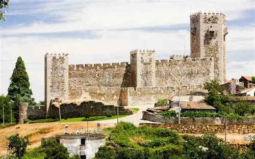 Замки Португалии