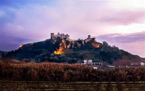 Замки Португалии