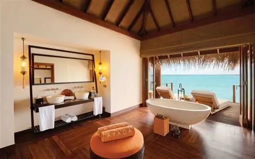 Ayada Maldives, Ванна, С видом на океан