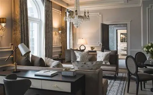 Гламурный интерьер отеля Britannia в Тронхейме, Норвегия.