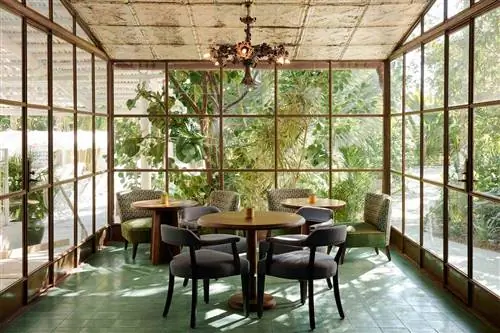 Новый Soho House в Майами открыт - с бассейном в стиле ретро, рынком выходного дня и вращающимися ресторанами