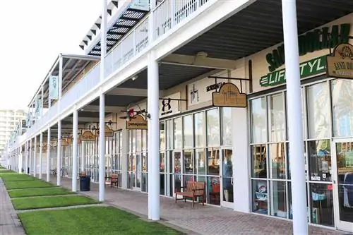 Магазины в The Wharf at Gulf Shores & Orange Beach в Алабаме