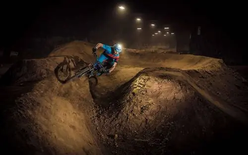 Мега Пещера