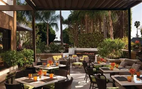 Four Seasons Los Angeles в Беверли-Хиллз, Калифорния