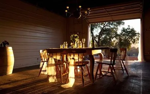 Country Barn в Ломпоке, Калифорния, 12 спальных мест
