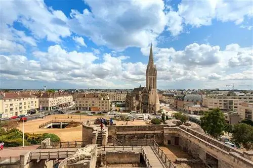 Церковь Сен-Пьер в Кане, Нормандия, Франция