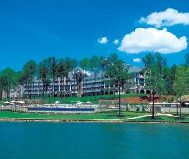 Лучшие отели Америки на озере: Ritz-Carlton Lodge, Reynolds Plantation