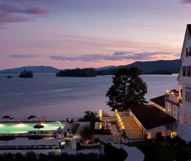Лучшие отели Америки на озере: Sagamore Resort