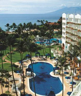Лучшие отели на Гавайях: Fairmont Kea Lani, Мауи