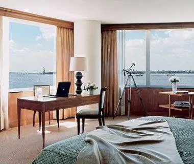 Лучшие отели в Нью-Йорке: Ritz-Carlton New York, Battery Park