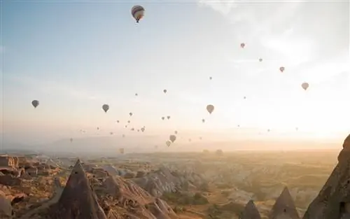Воздушные шары, Пустынный пейзаж, Каппадокия, Турция