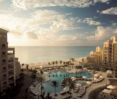 Лучшие карибские отели мира: Ritz-Carlton Grand Cayman