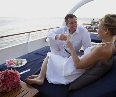 Яхт-клуб SeaDream